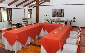 Hacienda La Pacifica Eco-Lodge